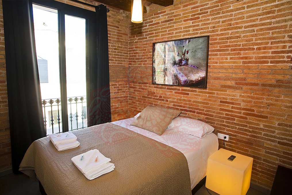 BCN AT BLASCO APARTMENTS